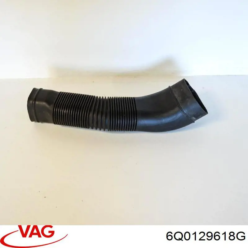 Купить 6Q0129618G VAG Впускной патрубок воздушного фильтра