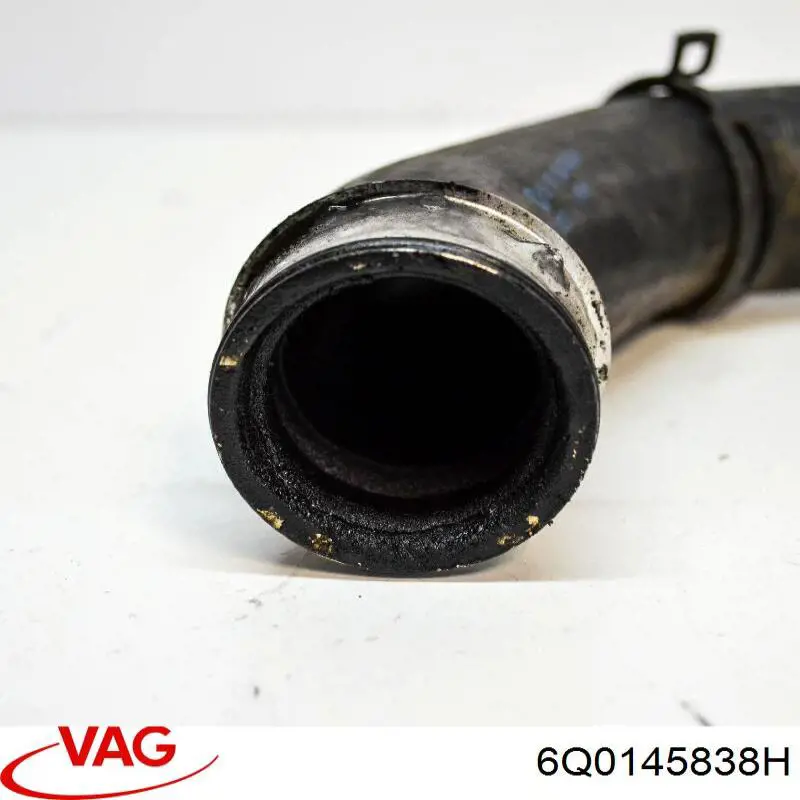 Шланг/патрубок интеркуллера VAG 6Q0145838H цена, от 23.66 USD