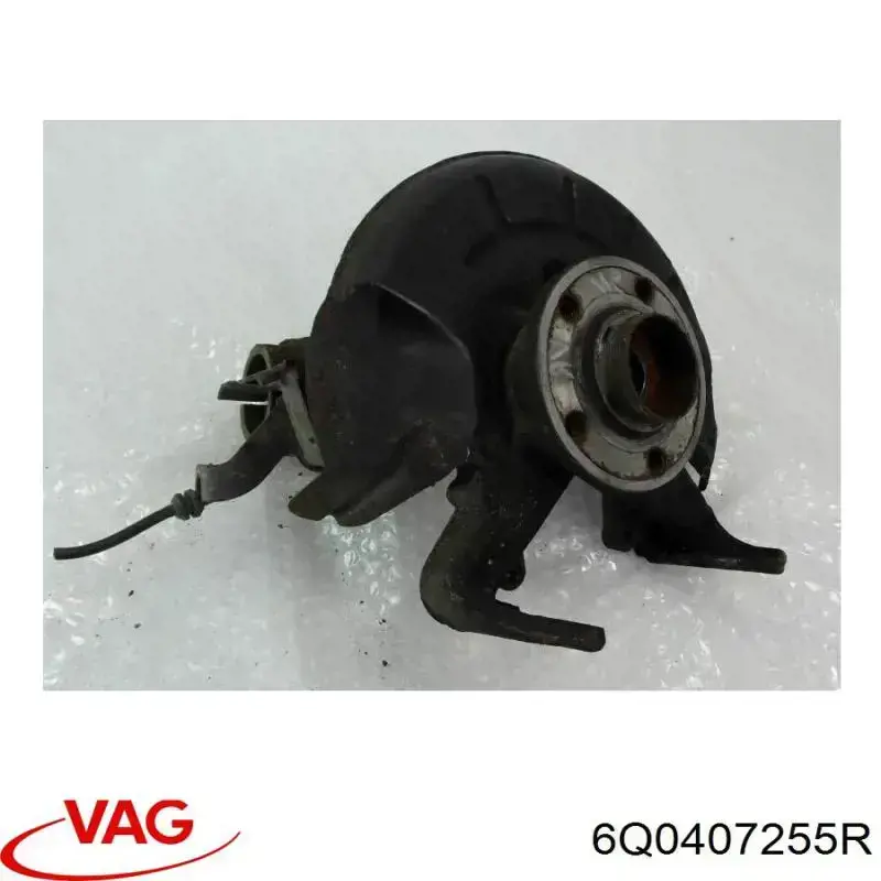 Цапфа (поворотный кулак) передний левый VAG 6Q0407255R цена, от 44.34 USD