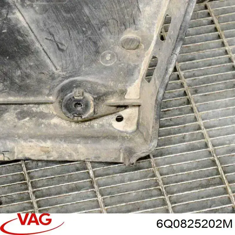 Защита днища правая VAG 6Q0825202K цена, от 26.12 USD