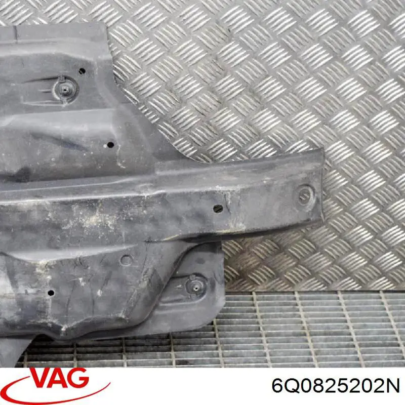 Купить 6Q0825202N VAG Защита днища правая