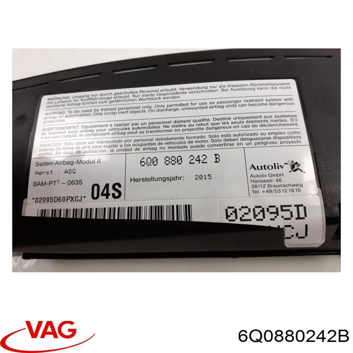 Шторка боковая правая VAG 6Q0880242B цена, от 60.88 USD