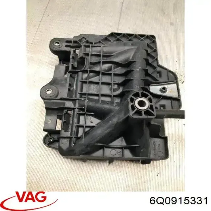 Ящик АКБ VAG 6Q0915331 цена, от 27.87 USD