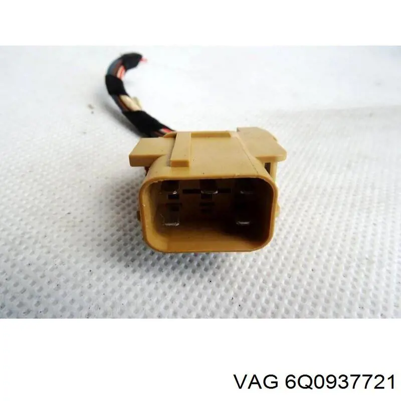  VAG 6Q0937721 цена, от 1.54 USD