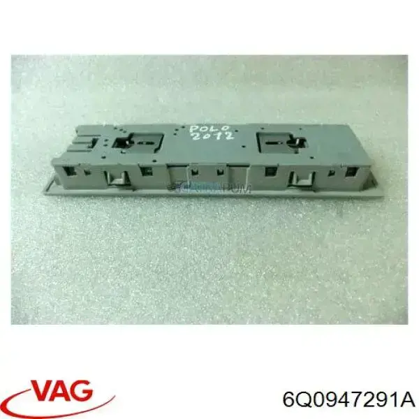 6Q0947291A VAG Плафон освещения салона (кабины) задний