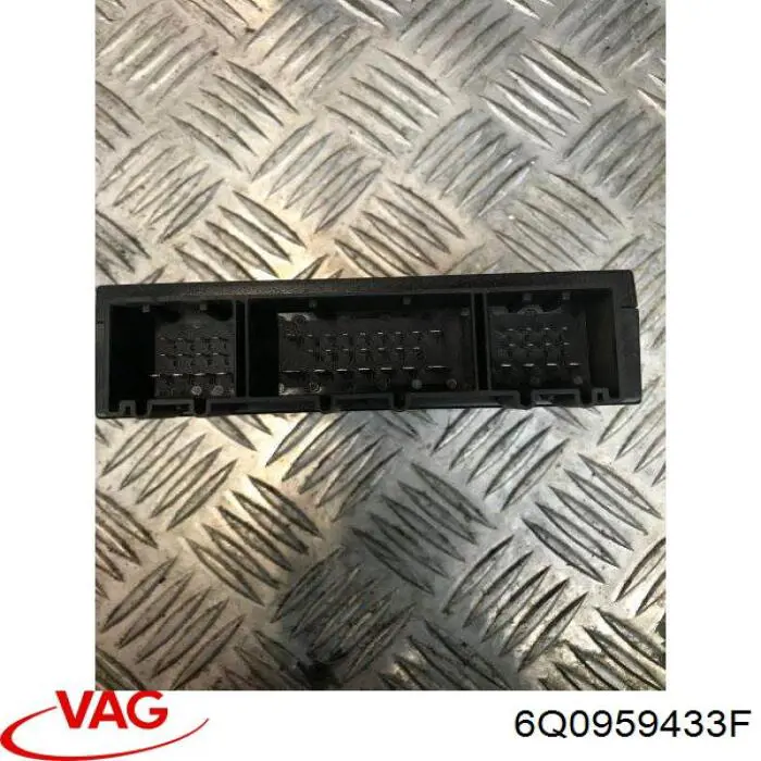Блок комфорта VAG 6Q0959433F цена, от 68.66 USD
