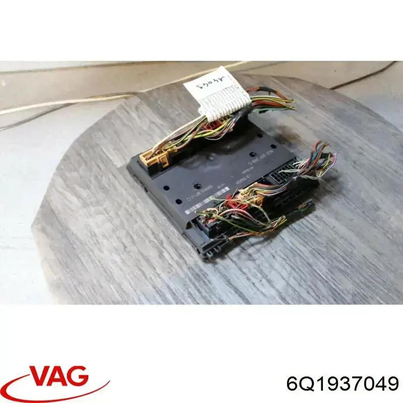 ЭБУ двигателем VAG 6Q1937049 цена, от 17.10 USD