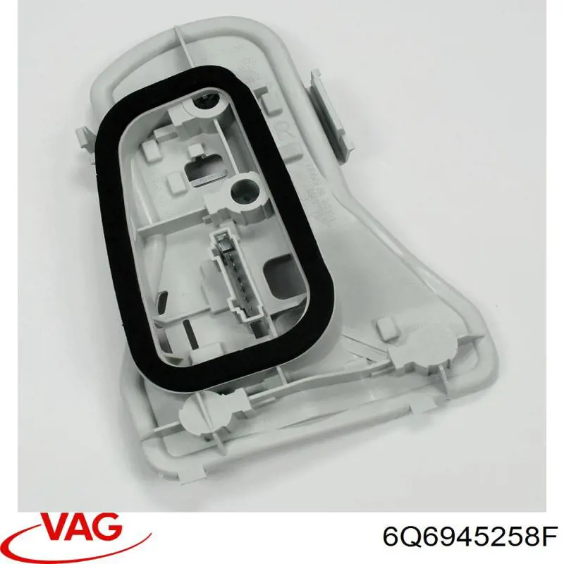 Купить 6Q6945258F VAG Цоколь (патрон) заднего фонаря