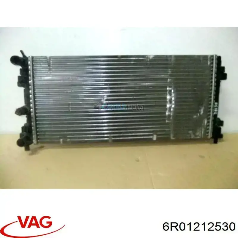 Радиатор 6R01212530 VAG