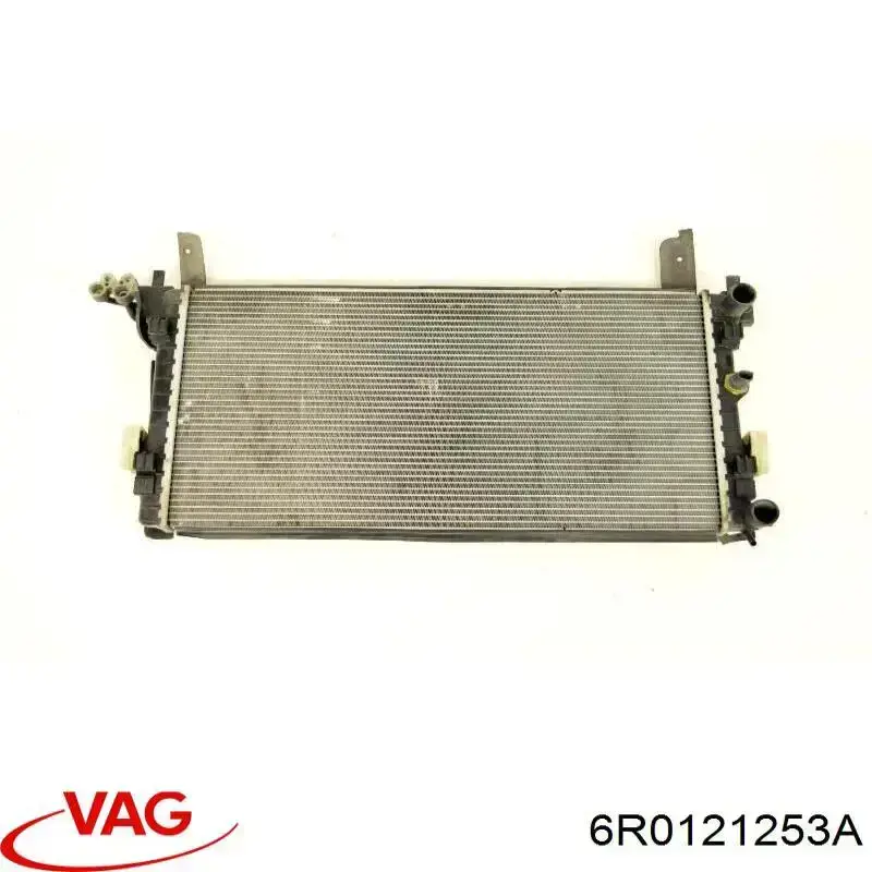 Radiador refrigeración del motor 6R0121253A VAG