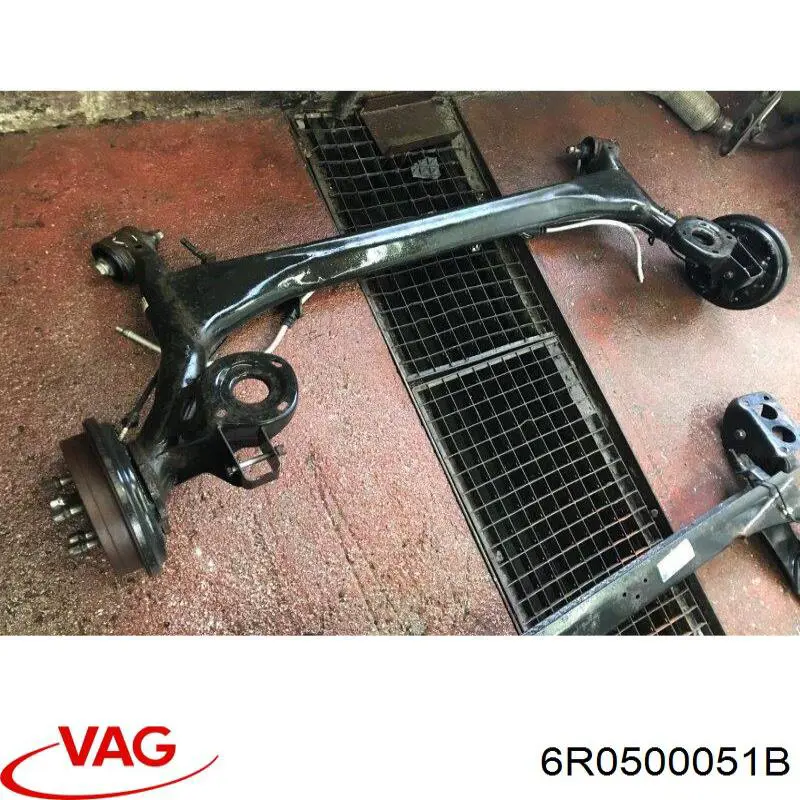 Подрамник задний 6R0500051 VAG
