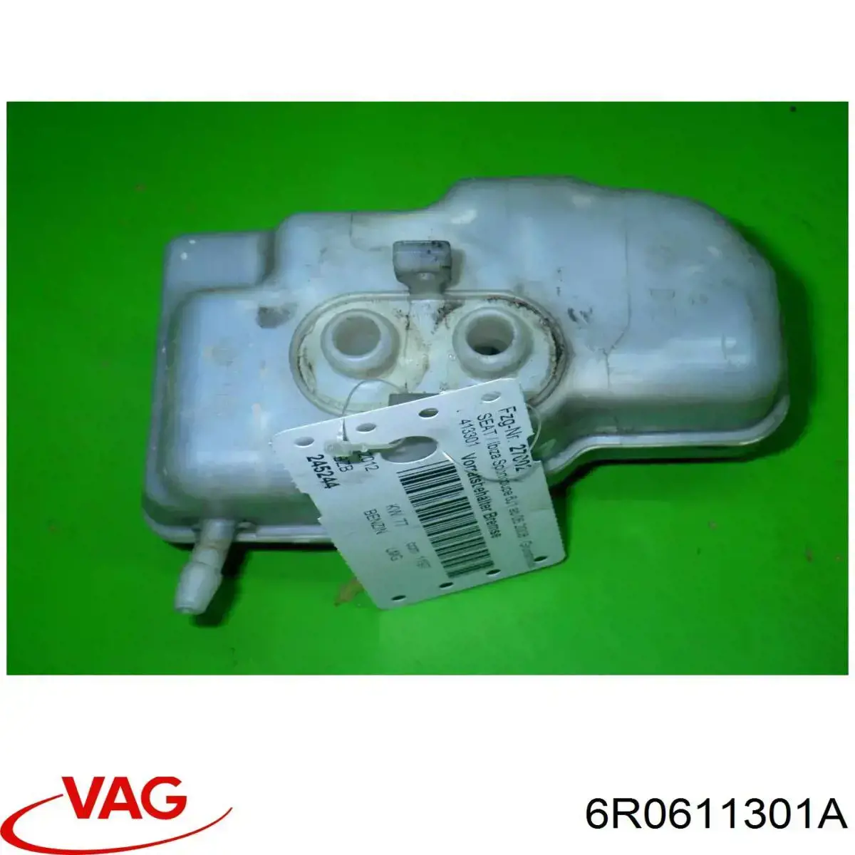 Бачок главного тормозного цилиндра (тормозной жидкости) VAG 6R0611301A