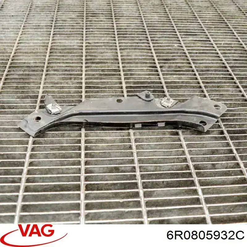 6R0805932C VAG Кронштейн суппорта радиатора нижнего