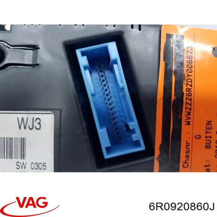 Приборная доска (щиток приборов) VAG 6R0920860J цена, от 920.48 USD