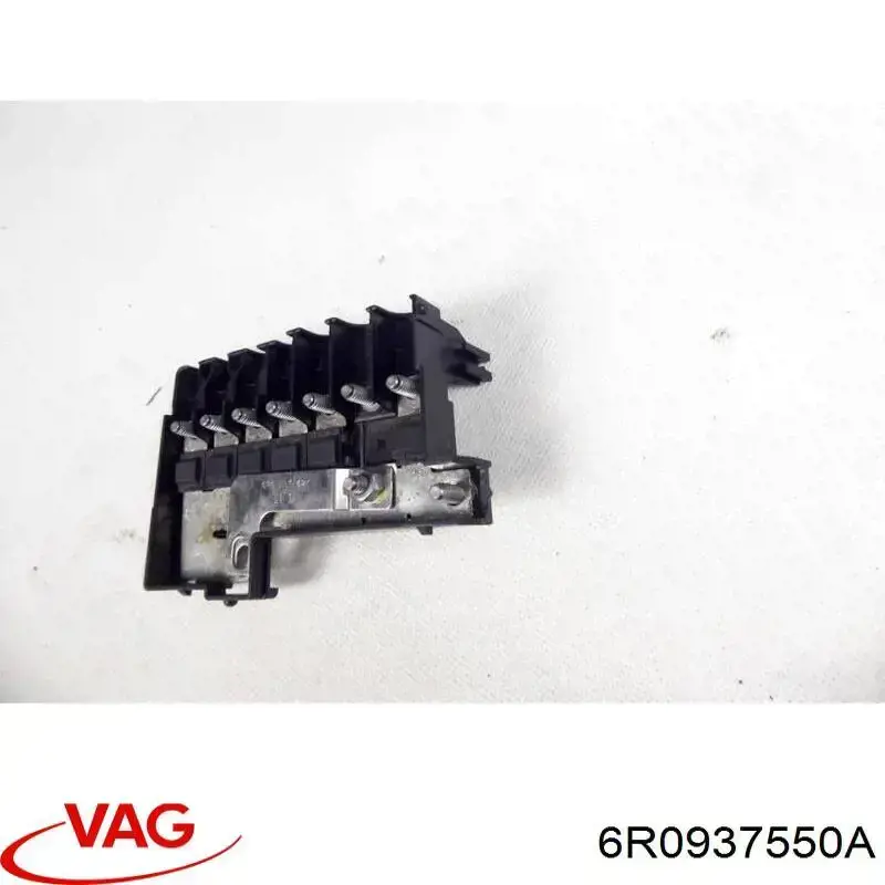 Купить 6R0937621 VAG Монжатный блок реле