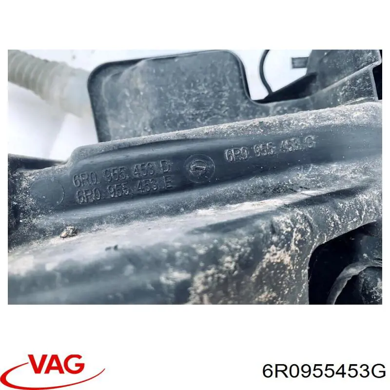Бачок стеклоомывателя VAG 6R0955453G