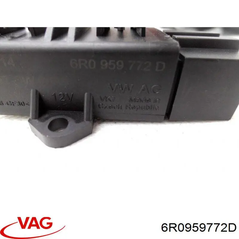 Купить 6R0959772D VAG 