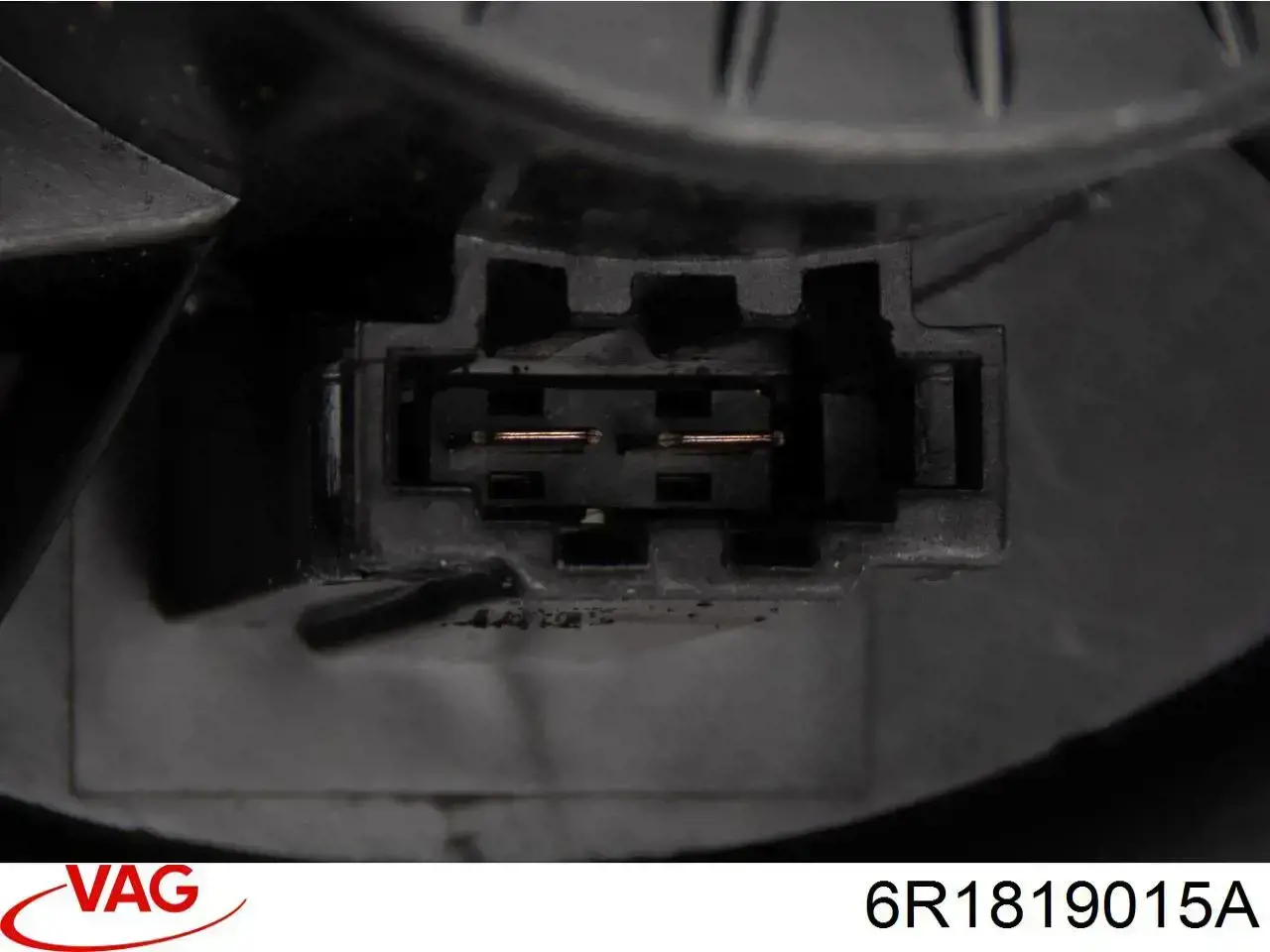 Мотор вентилятора печки (отопителя салона) VAG 6R1819015A цена, от 33.86 USD