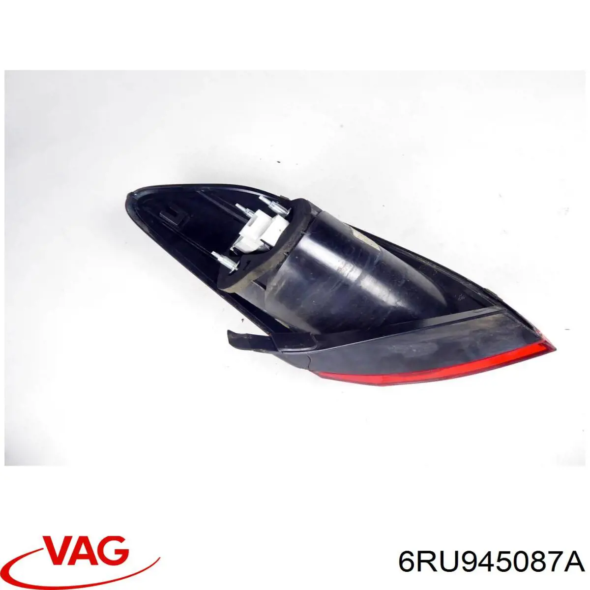 Задний стоп 6RU945087A VAG
