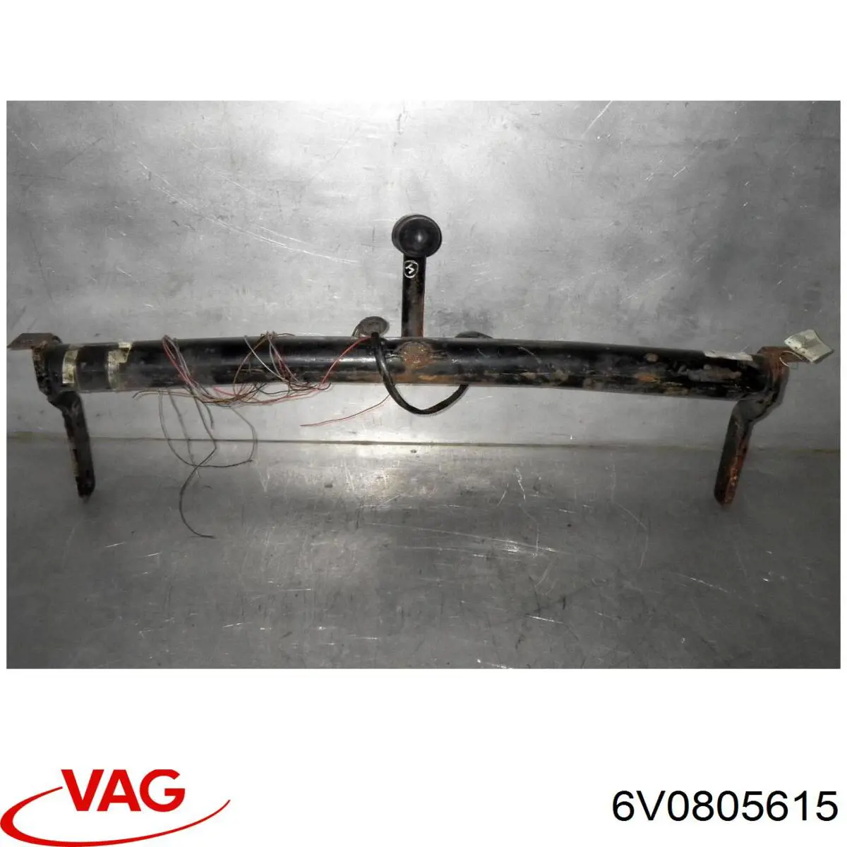 Крюк буксировочный VAG 6V0805615