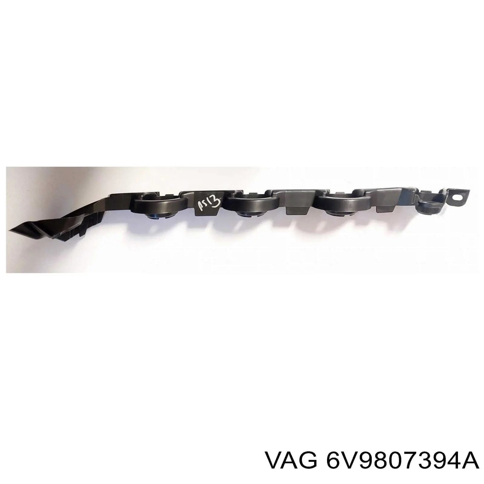 Купить 6V9807394A VAG Направляющая заднего бампера правая