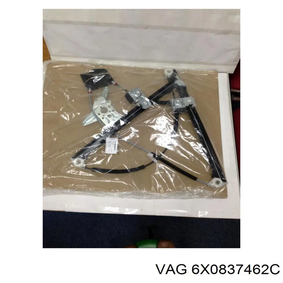 Купить 6X0837462C VAG Стеклоподъемник (механизм перемещения стекла)