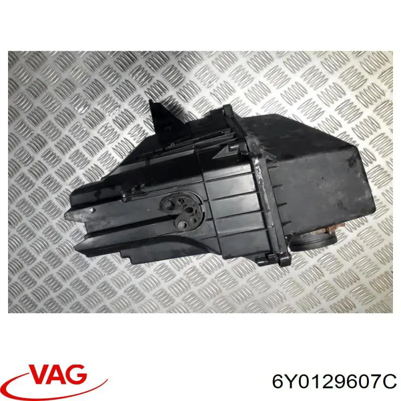 Корпус воздушного фильтра в сборе VAG 6Y0129607C цена, от 88.98 USD
