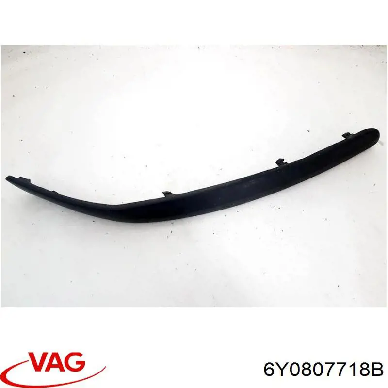 Купить 6Y0807718B VAG Молдинг бампера переднего правый