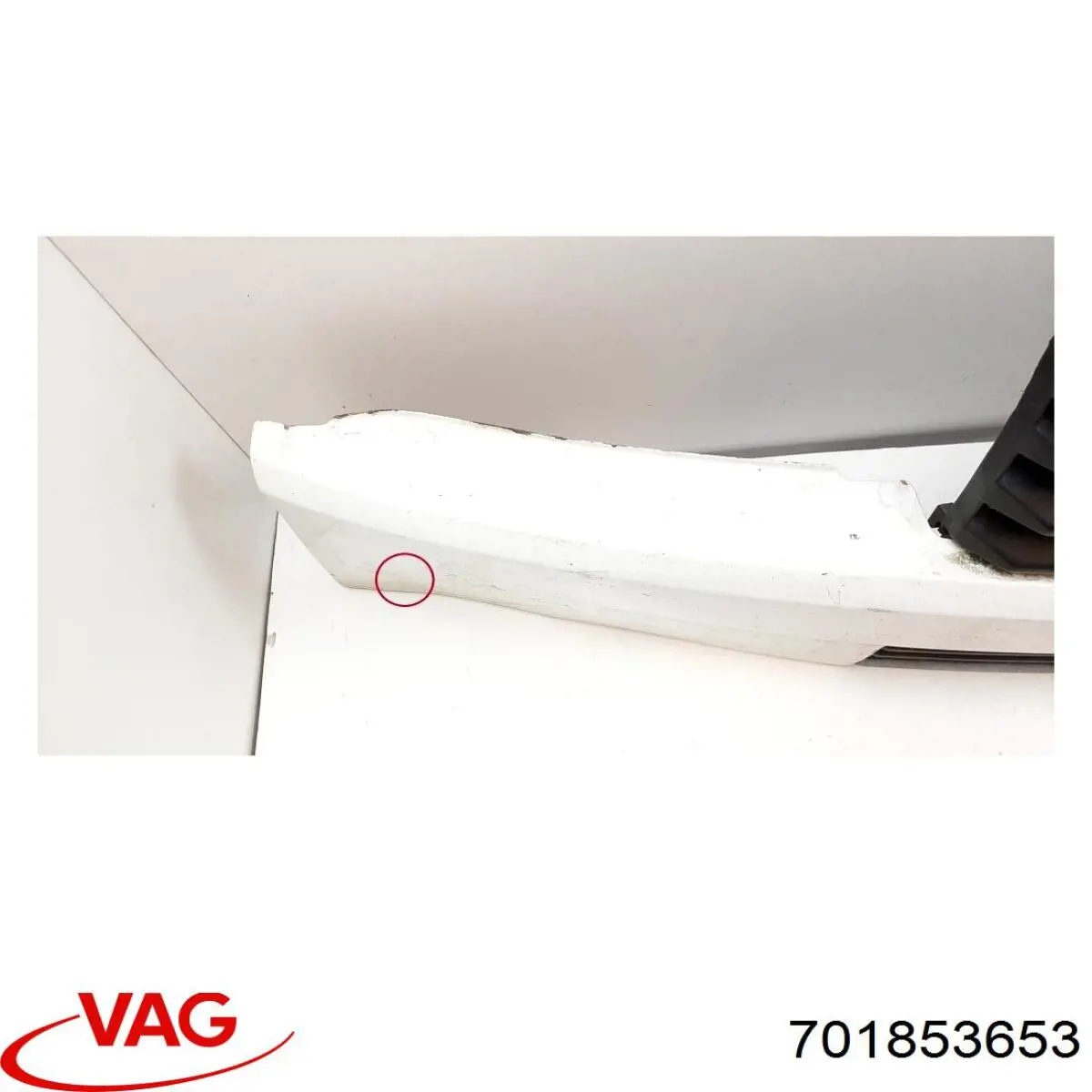 Решетка радиатора 701853653B01C VAG
