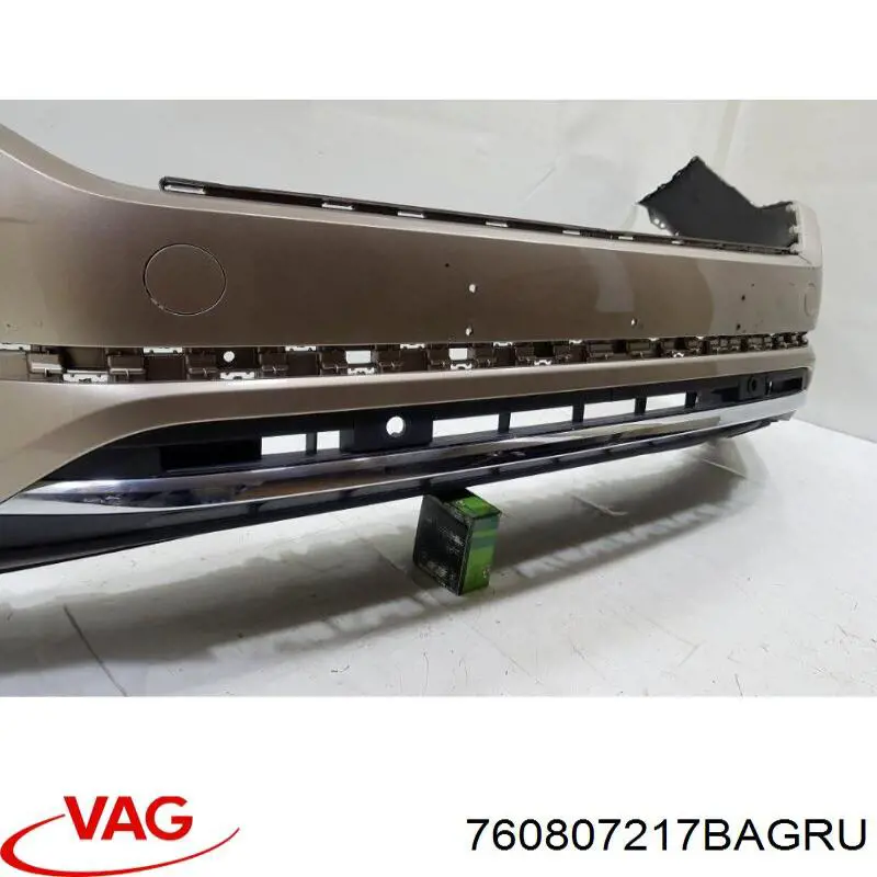 760807217BAGRU VAG Бампер передний в сборе