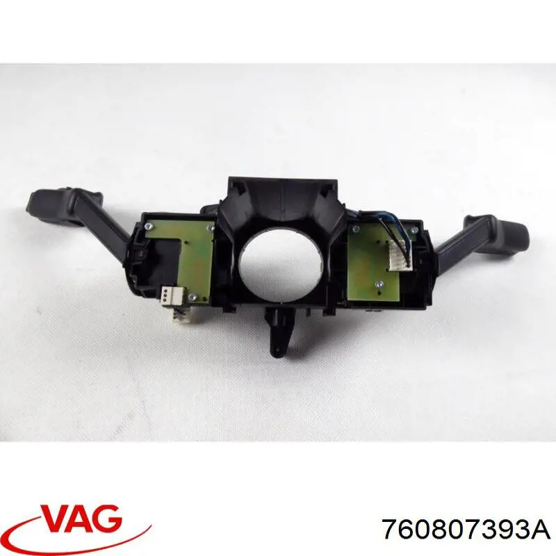 Направляющая заднего бампера, левая VAG 760807393A