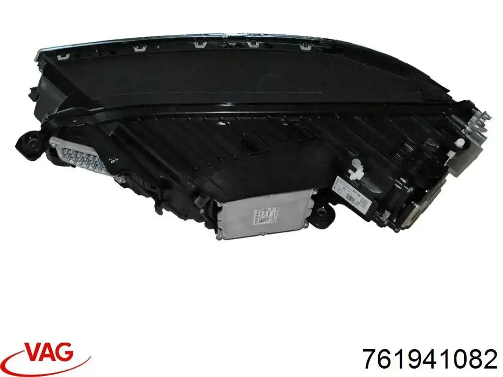 Правая фара ZVG111732R Signeda