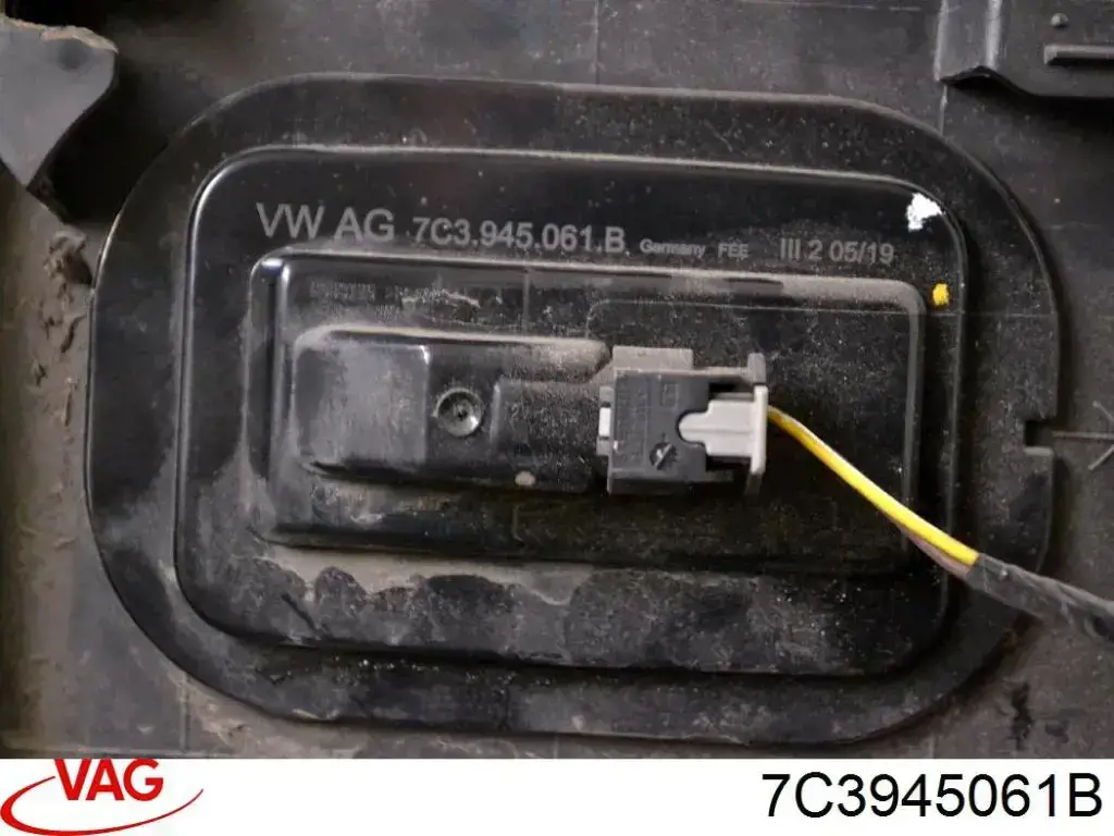 Габарит боковой (фургон) VAG 7C3945061B цена, от 23.44 USD