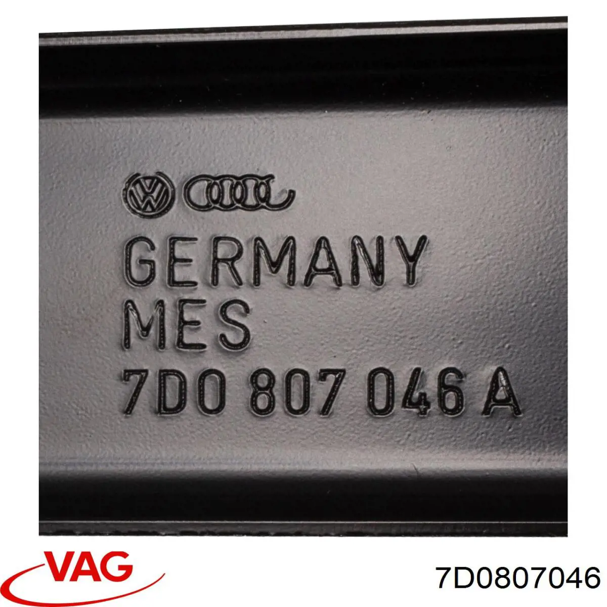 Купить 7D0807046 VAG Кронштейн бампера переднего правый