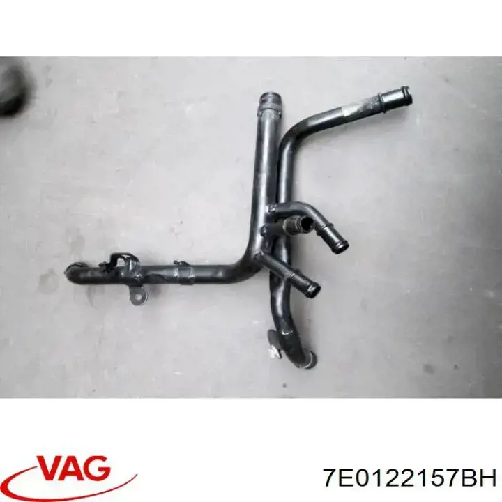 Нижний шлаг радиатора охлаждения 7E0122157BH VAG