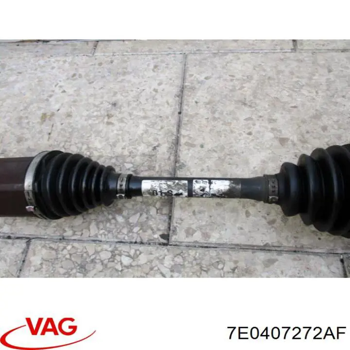 Купить 7E0407452SX VAG Вал приводной правый
