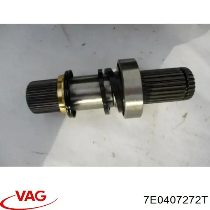 Купить 7E0407272T VAG Вал приводной правый