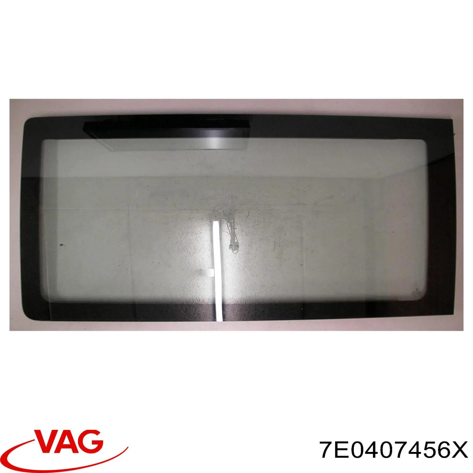 Купить 7E0407276L VAG Вал приводной правый
