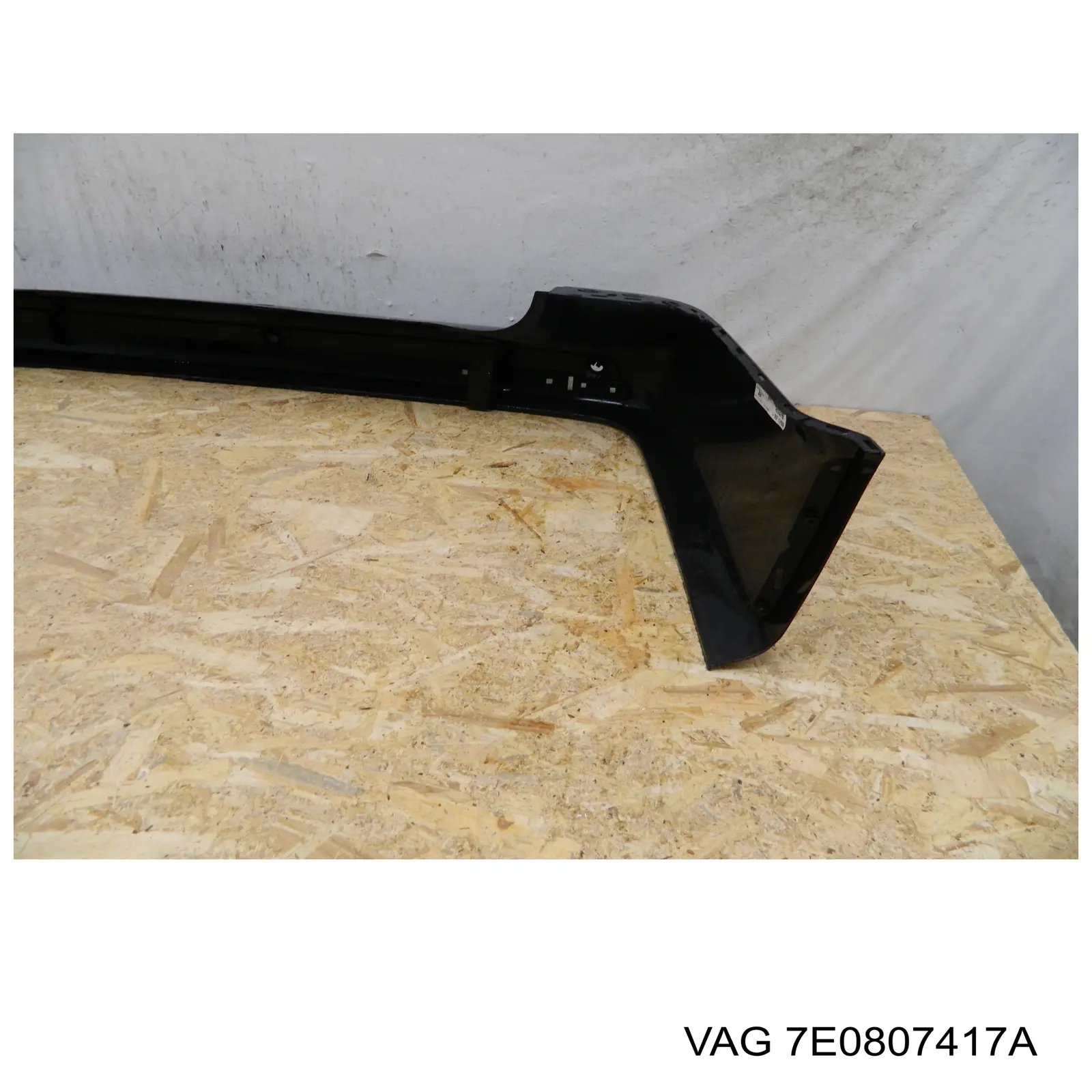 Купить 7E0807417A9B9 VAG Задний бампер