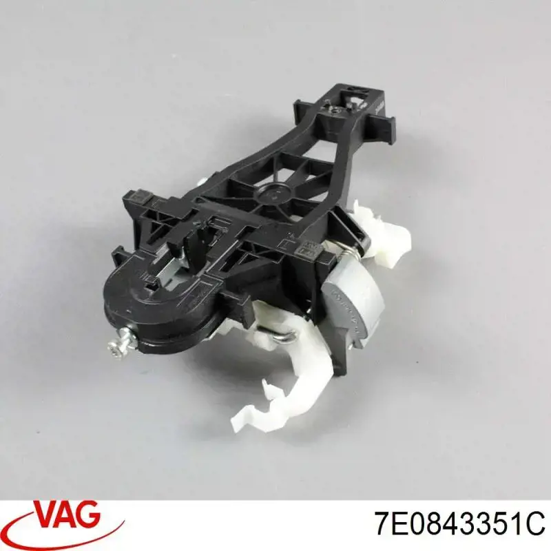 Купить 7E0843351C VAG Держатель наружной ручки сдвижной двери левой