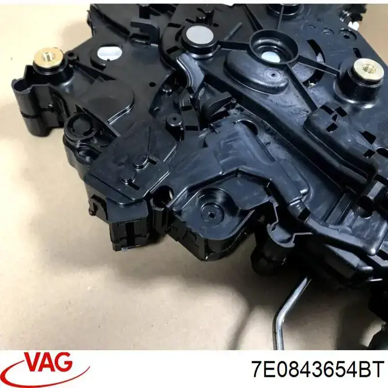 Замок и ручки (передней) двери VAG 7E0843654BT цена, от 69.24 USD