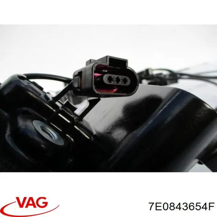 Замок двери боковой сдвижной правой 7E0843654F VAG