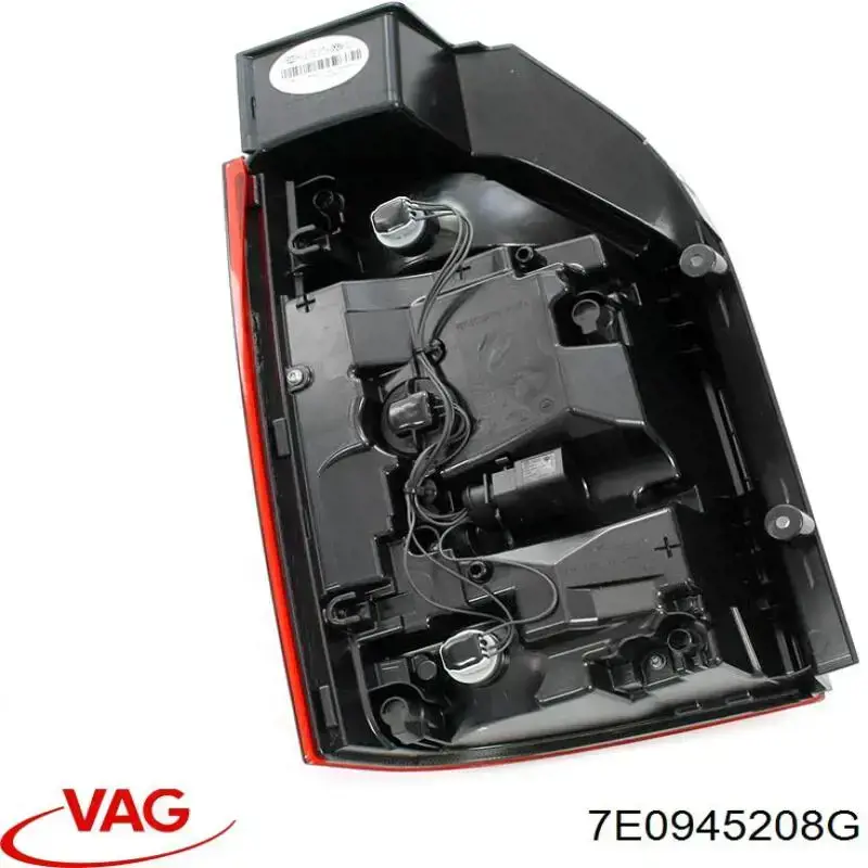Купить 7E0945208G VAG Задняя правая фара