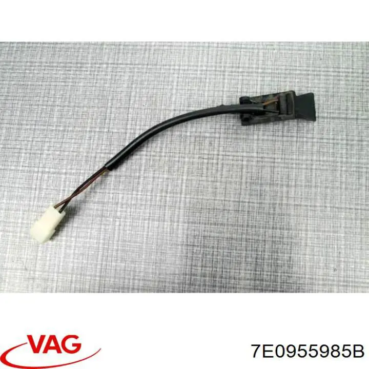 Форсунка омывателя 7E0955985B VAG