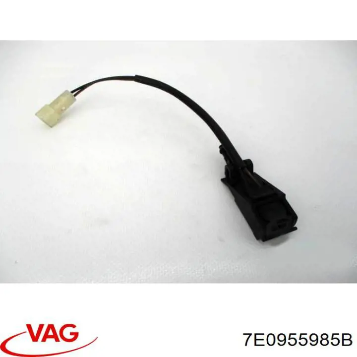 Купить 7E0955985B VAG Сопло омывателя лобового стекла