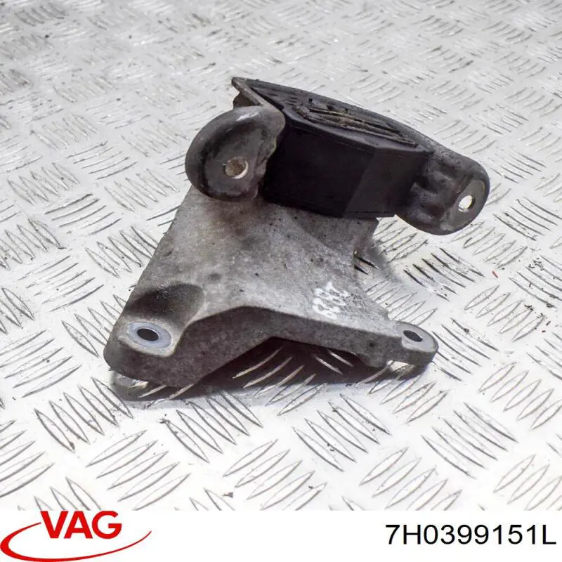 Гидроопора двигателя левая VAG 7H0399151L цена, от 41.54 USD