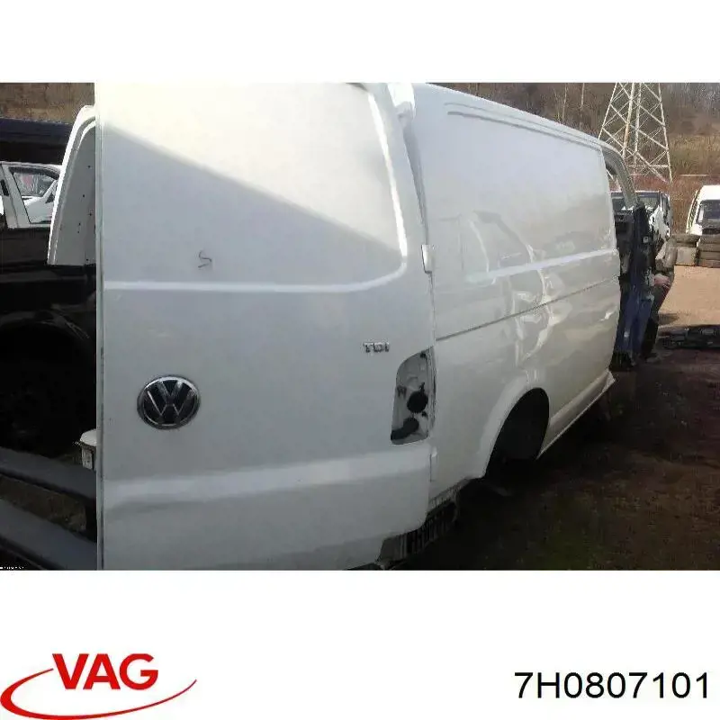 7H0807101 VAG Решетка радиатора