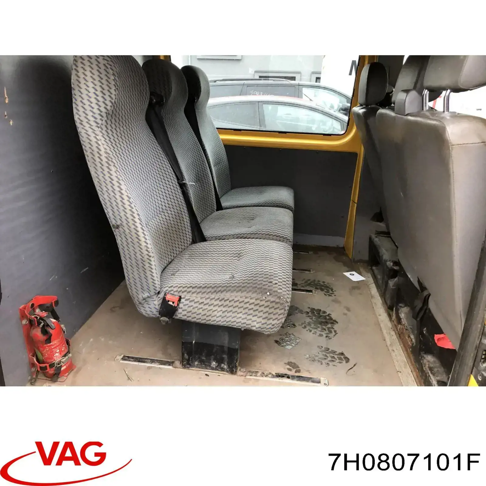 Бампер на авто VAG 7H0807101F цена, от 101.36 USD