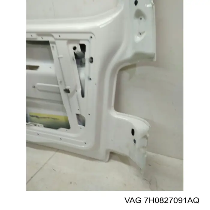 Купить 7H0827091AQ VAG Дверь фургона задняя распашная левая