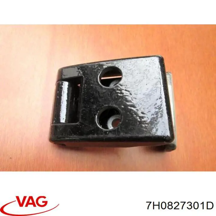 Петля задней двери 7H0827301B VAG